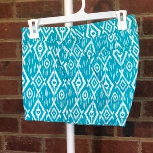 Old Navy 3” Chino shorts